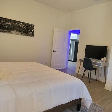 City Serenity-2Br Home Away From Home. 6 Min From Atl Airport Atlanta Esterno foto